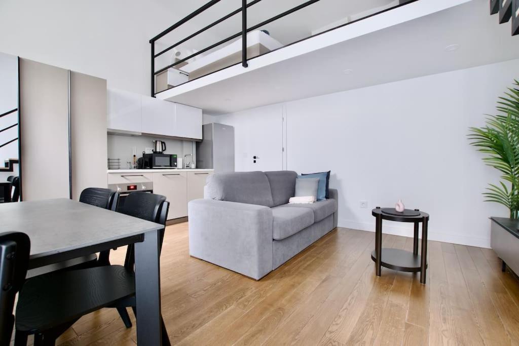 Premium Apartment by Hi5- Rokk Szilard