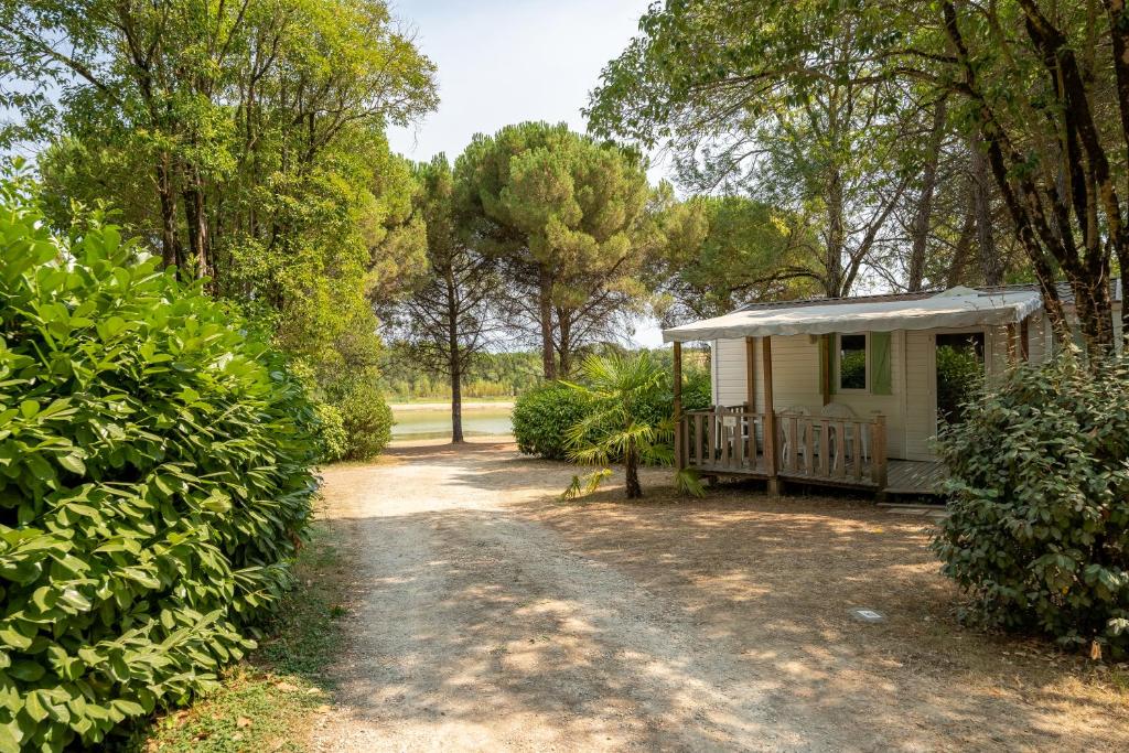 Camping le Lac de Thoux photo 1