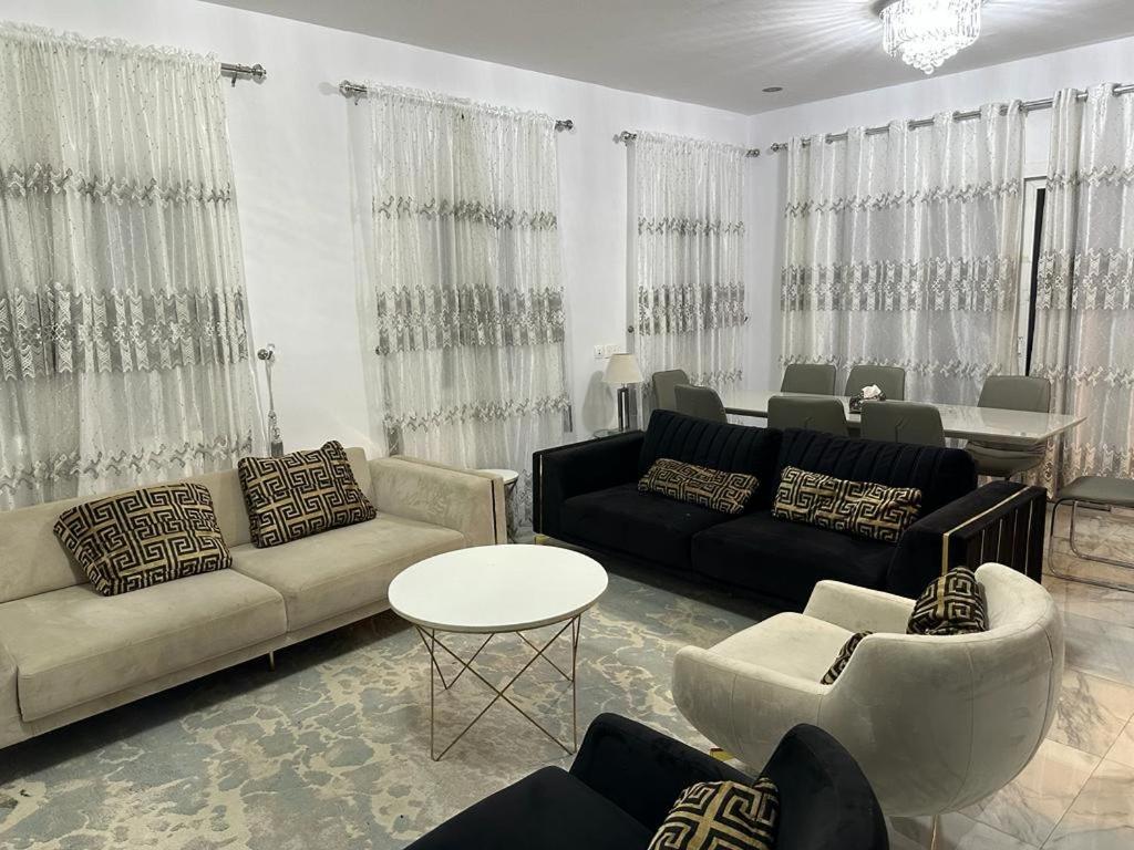 villa in king Abdullah economic city luxury feel W private pool photo 3