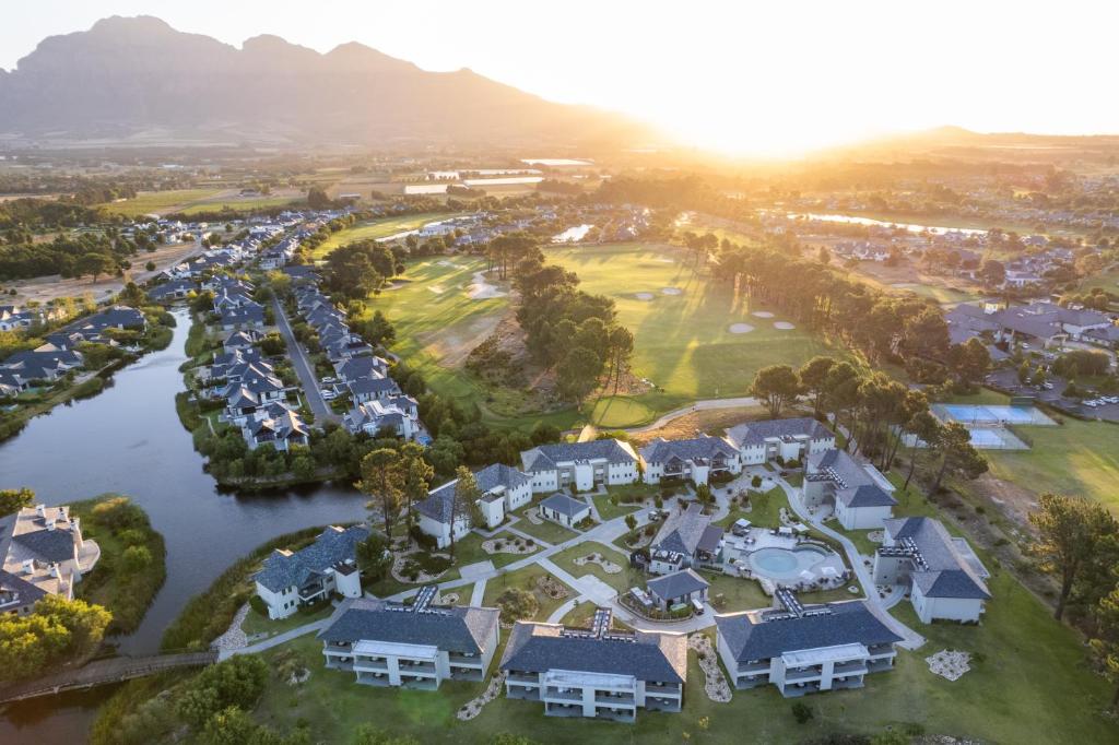 Pearl Valley Hotel by Mantis photo 1