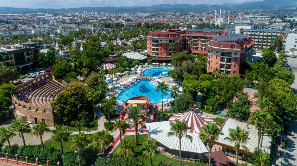 Palmeras Beach Hotel Ultra All Inclusive photo 2