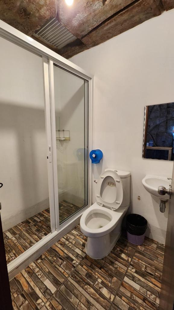 บ้านไร่ วรรณ วาลย์ รีสอร์ท Room Type - King Room with Lake View
