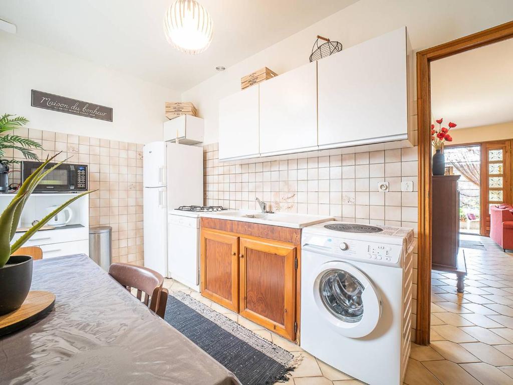 Maison Céret, 4 pièces, 4 personnes - FR-1-703-96 photo 2