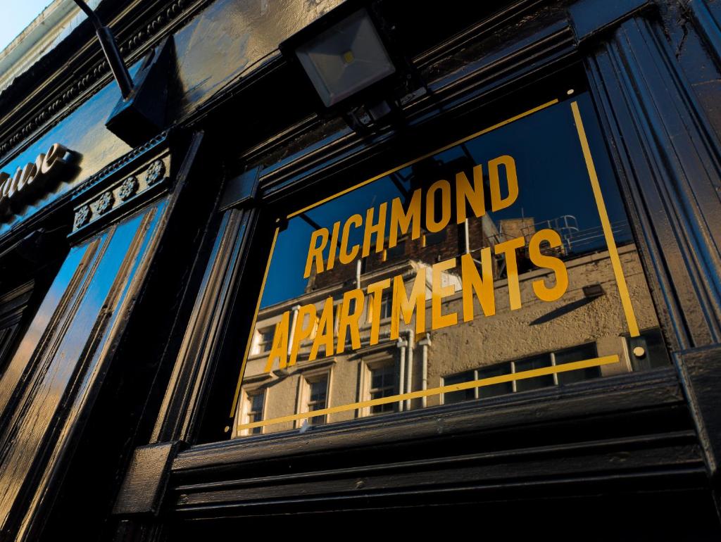Richmond Apartment