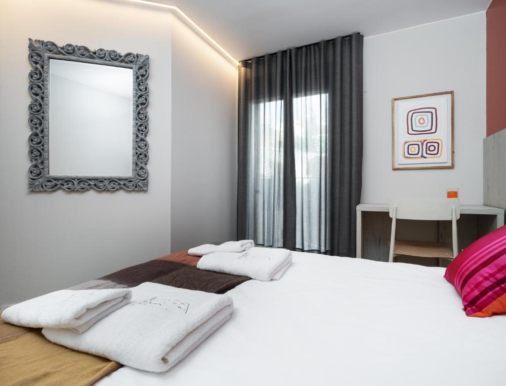 Apartamentos Torre del Reloj photo 2