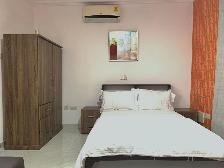 Comfortable Studio Apartment photo 4