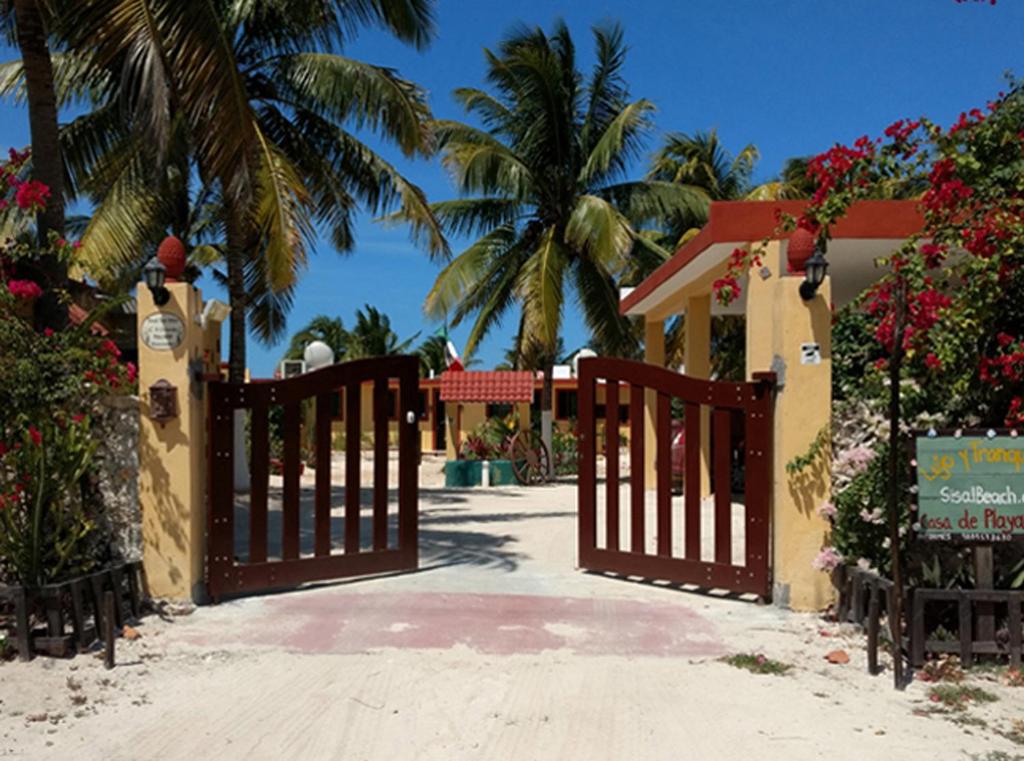The Guest House @ Sisal Beach