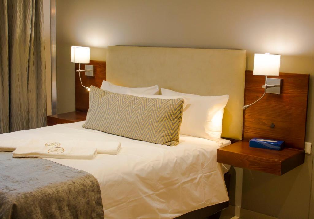 Hotel Destiny photo 2