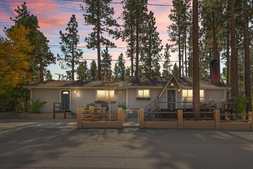 The Big Bear Family Cabin photo 3