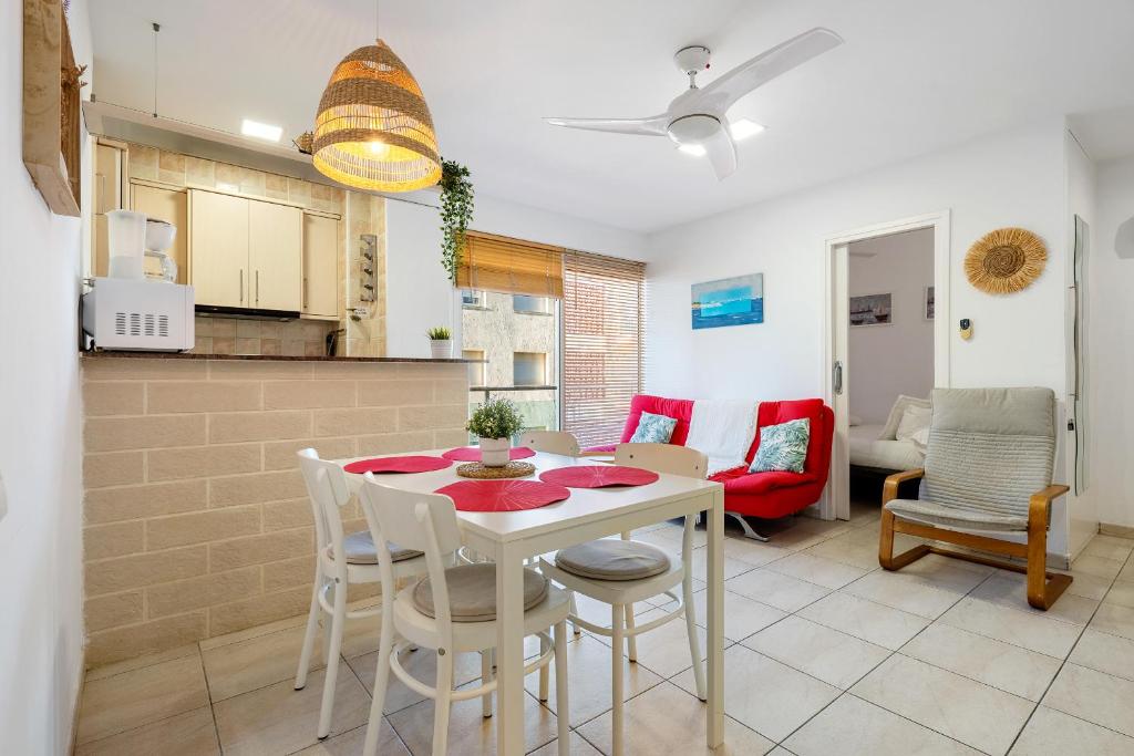 Hauzify I Apartament Llevant photo 2