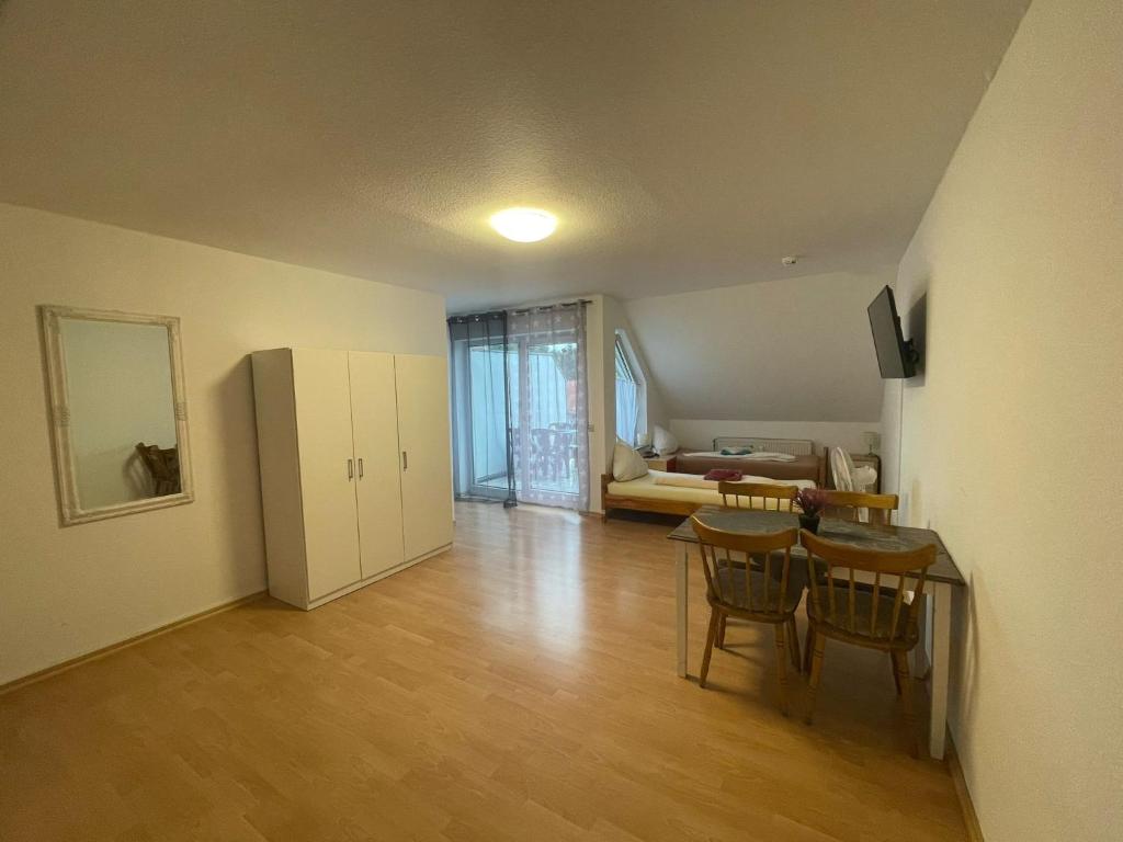 APARTMENT / WOHNUNG IN GOLDBACH photo 4