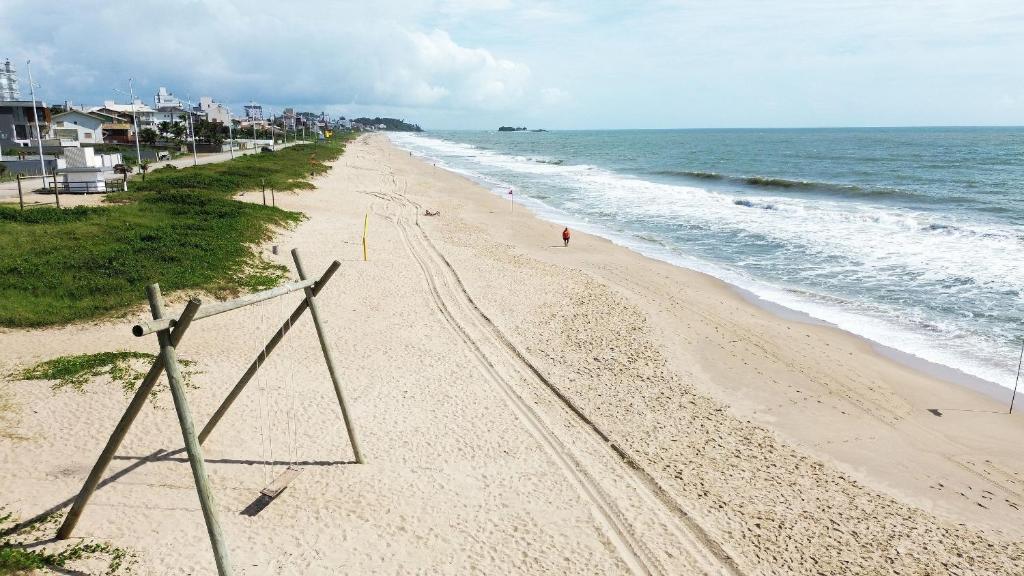 Incrível apartamento à 200m da praia photo 3
