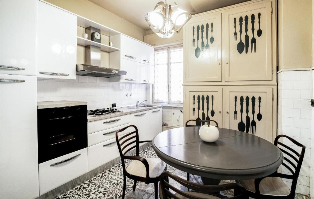 Amazing Apartment In Loano With Wifi photo 1