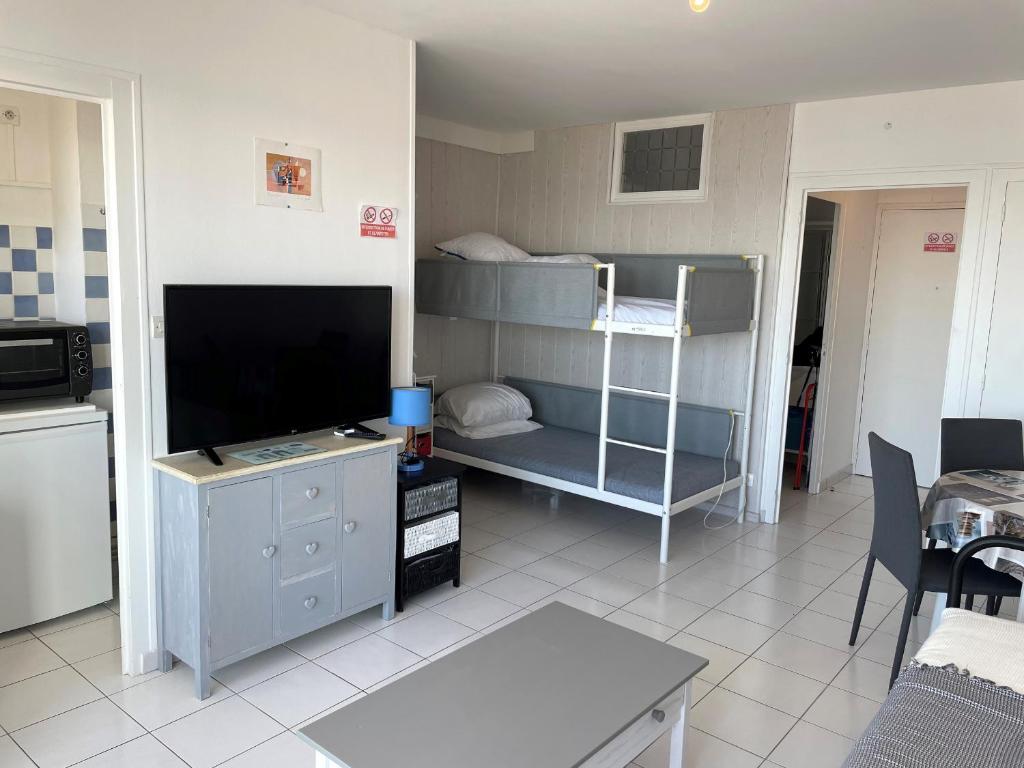 Studio Saint-Jean-de-Monts, 1 pièce, 4 personnes - FR-1-323-431 photo 2