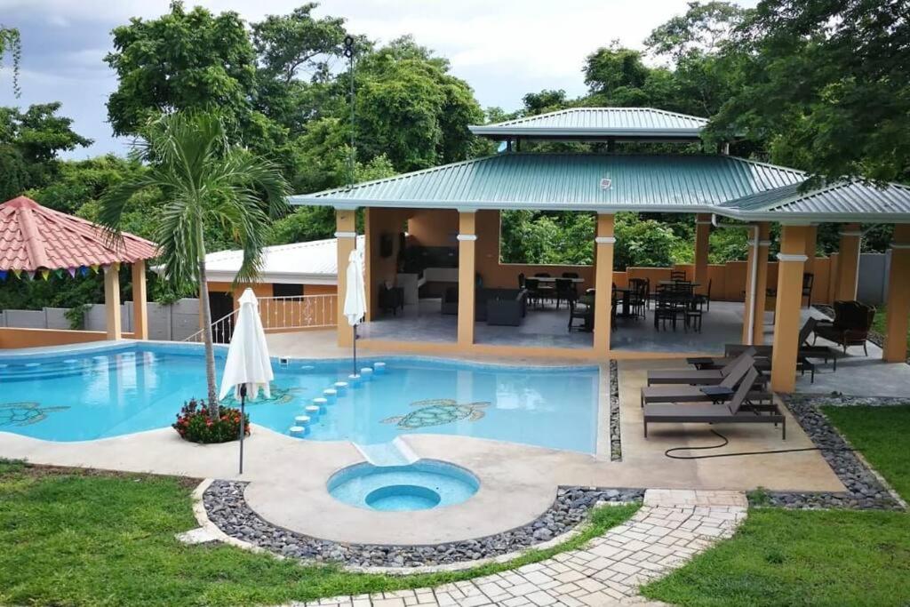 VILLA FAMILIAR Oasis Guacalillo photo 1