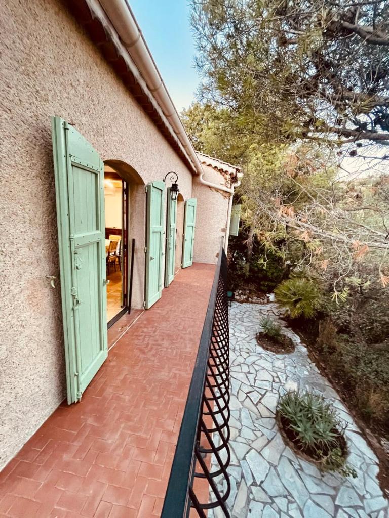 Magnifique Villa climatisé avec vue mer Ref Villa Les Calanques photo 3