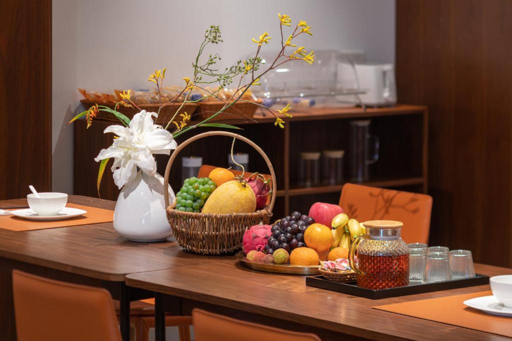 Xunguang Hotel - Chongqing Liangjiang Happiness Plaza photo 4