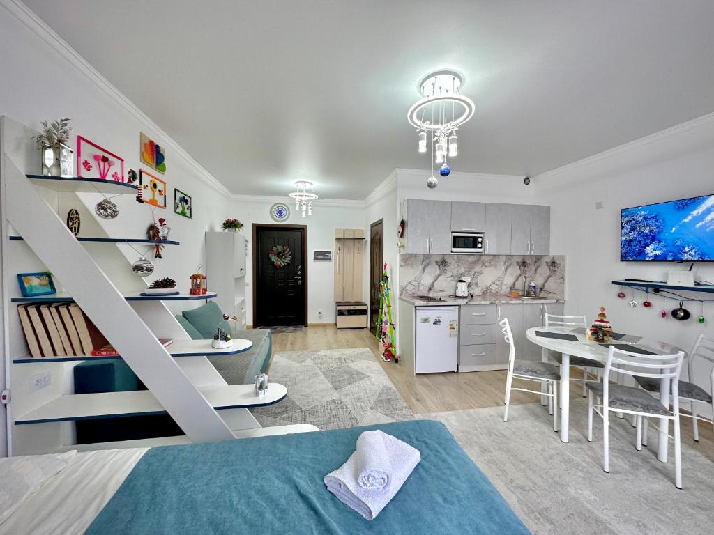 Raduga West "Azure" Apartment photo 1