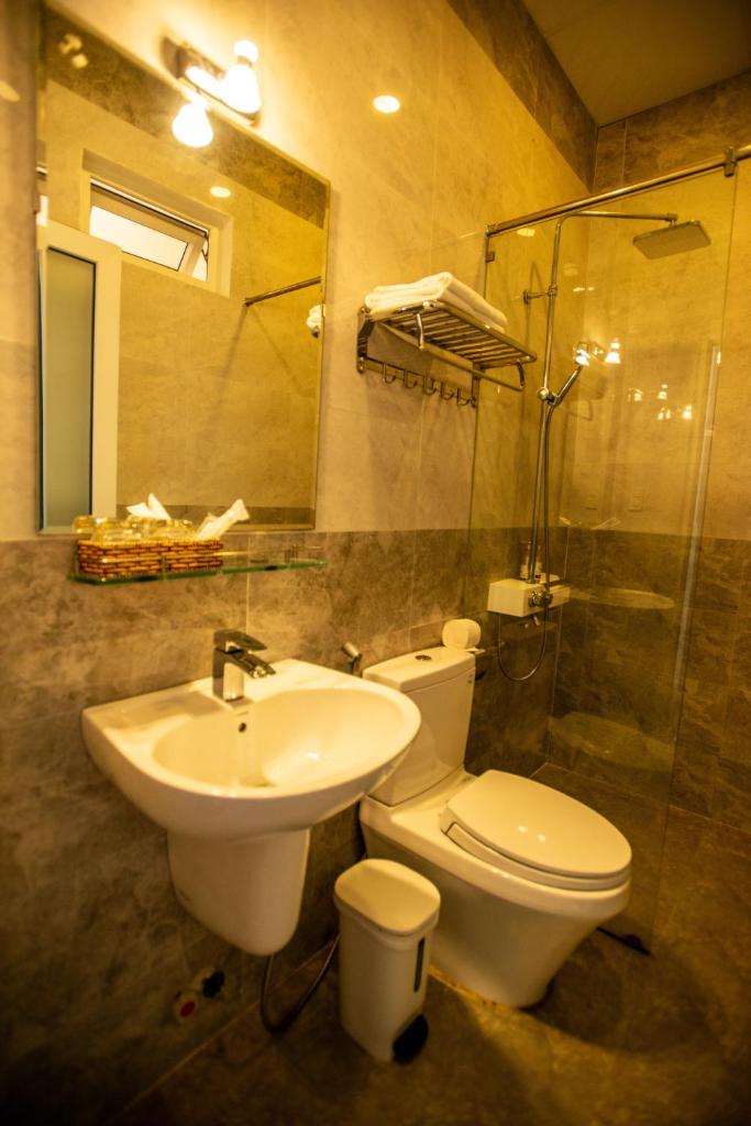 Tea leaf Hotel