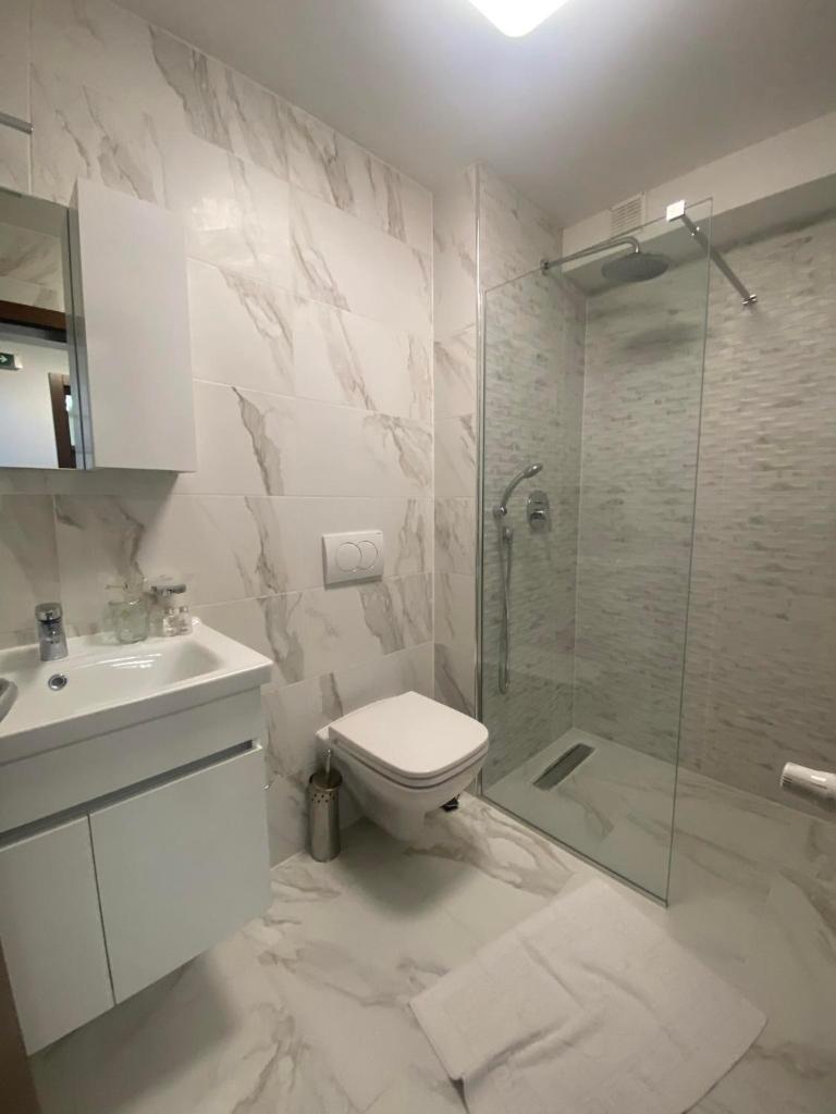 Dishli Hotel & Spa photo 2