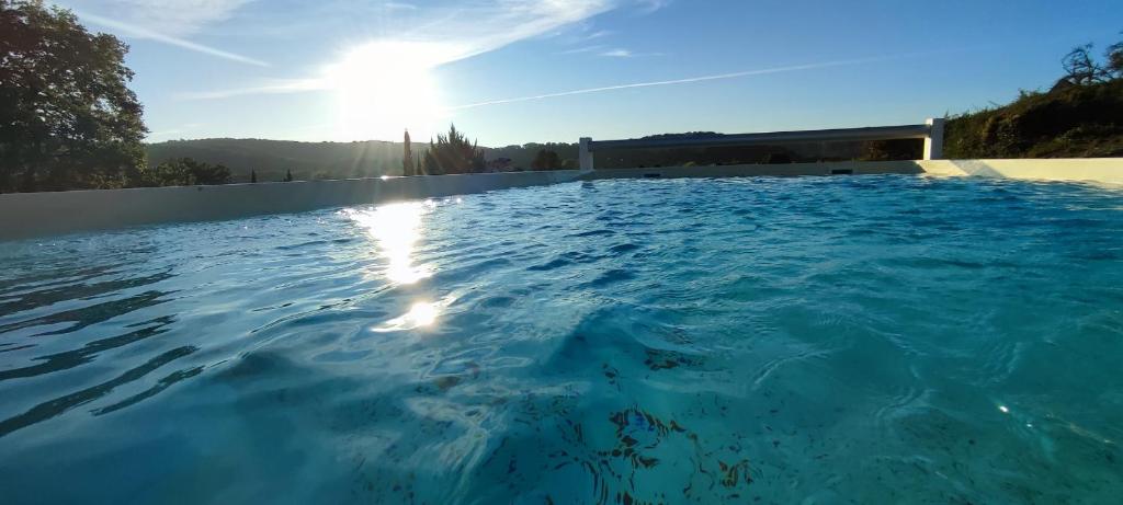 Propriété avec piscine de 2 à 9 personnes, Gîte De Saint Donat, photo 4