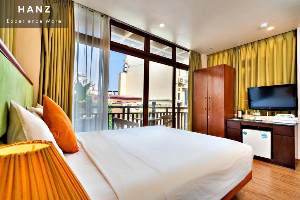HANZ Artisan Lakeview Hotel Hanoi
