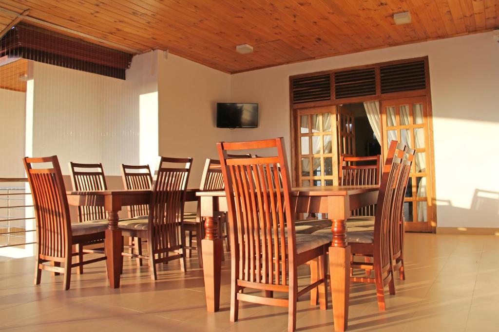 Bluewater Beach Resort photo 4