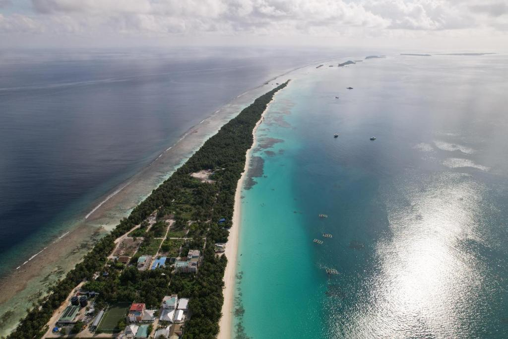 Dhonfalhu Dhigurah photo 3