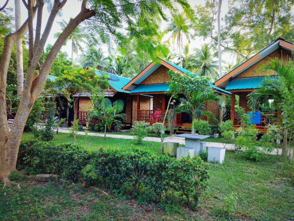 Kohmook Happy time Bungalow photo 2