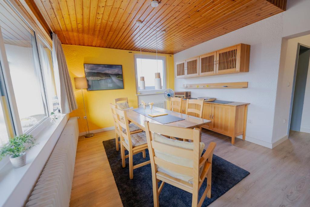 Ferienhaus Schöne Aussicht Ferienwohnung Gelb photo 1