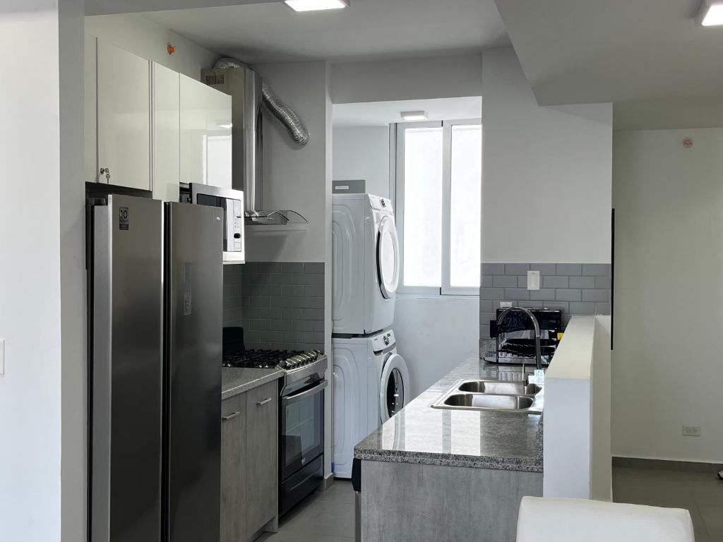 Signature Point Bella Vista, Sea View 2 BR photo 1