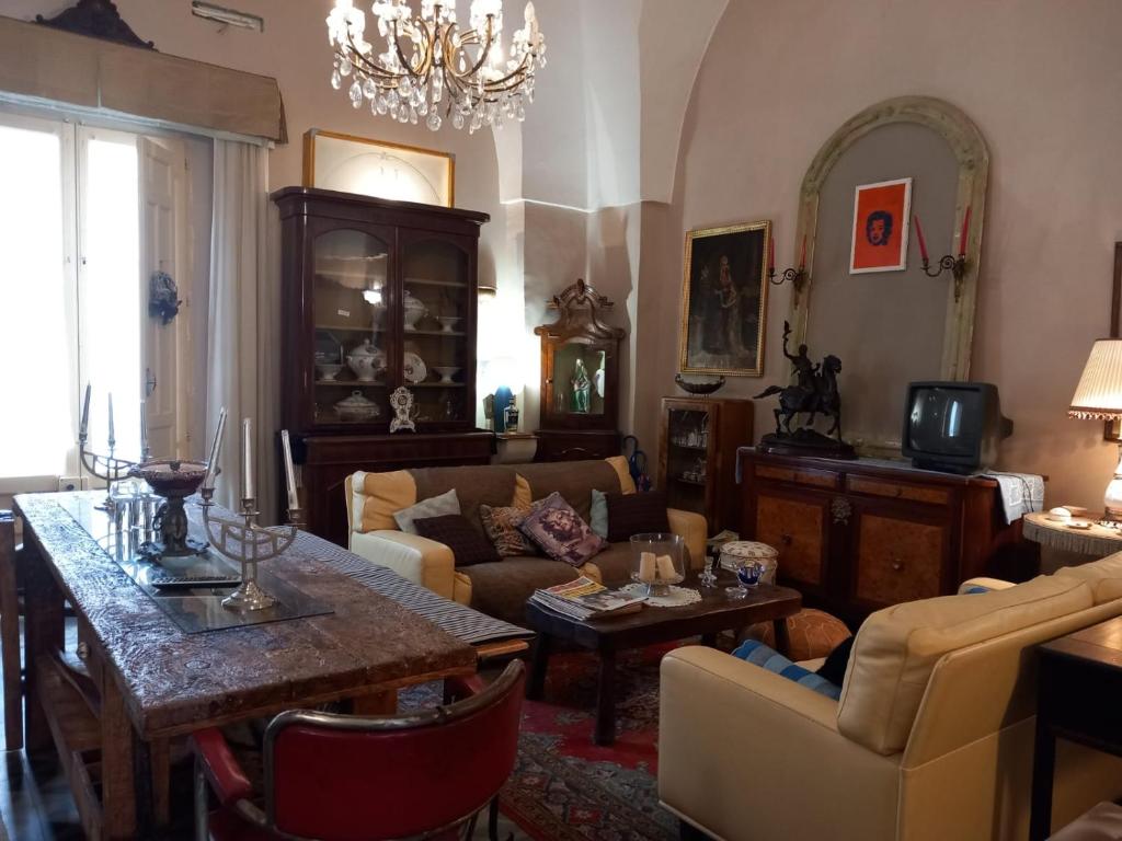 La casa di Donna Anna