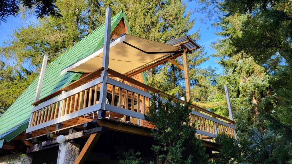 Finnhütte zwischen Wald und See photo 1