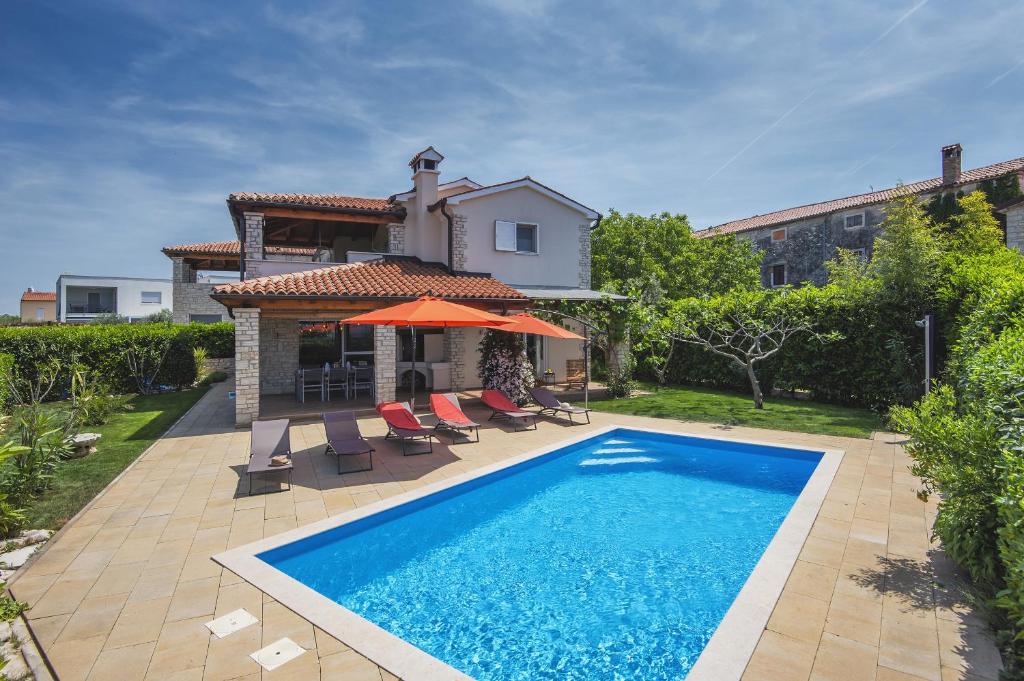 Villa Sunset with sea view for 6 persons near Novigrad photo 1