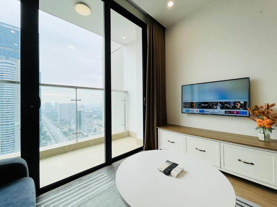 VNRooms - 1BR Vinhomes Skylake/ S2 View Keangnam