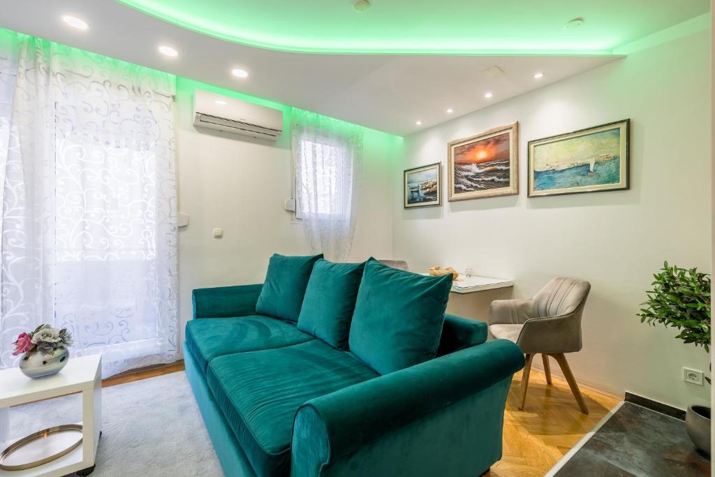 Noemi Luxury Apartment photo 1