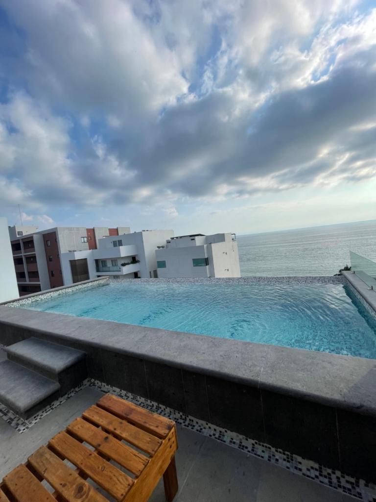 BONITO CONDOMINIO CON VISTA AL MAR EN BUCERIAS