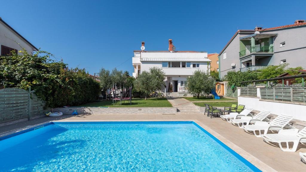 Holiday Apartments Villa Tina photo 2