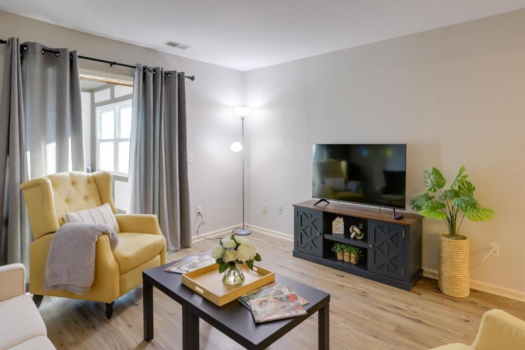 Toledo Vacation Rental about 8 Mi to Downtown! photo 4