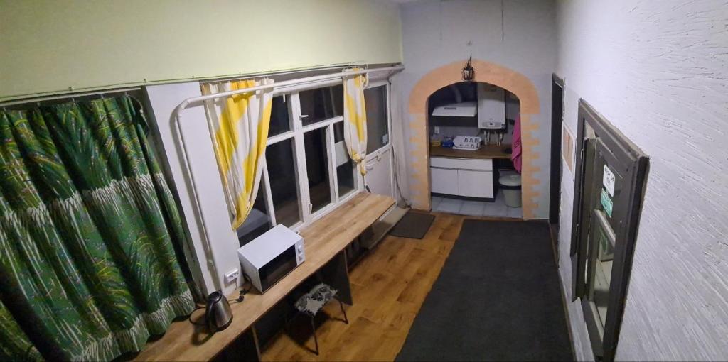 Roots Hostel photo 2