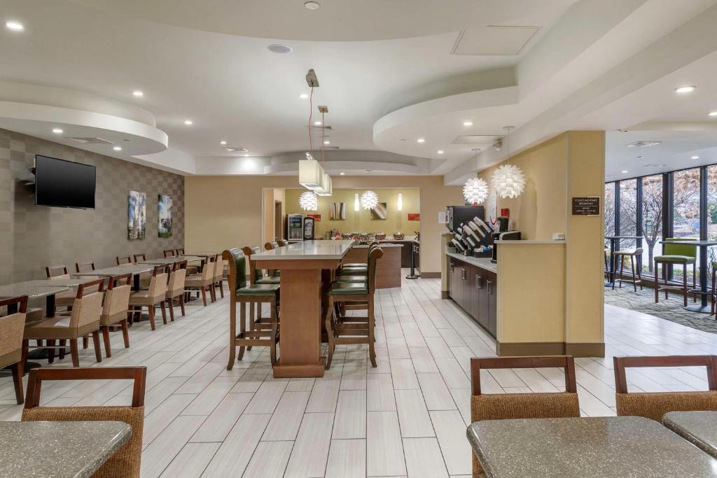 Best Western Plus New Englander photo 4