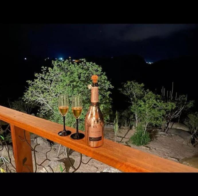 Chalé romântico, com vista panorâmica, para Casais photo 3