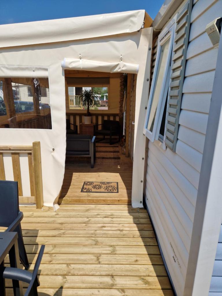 Mobil home sur Camping photo 1