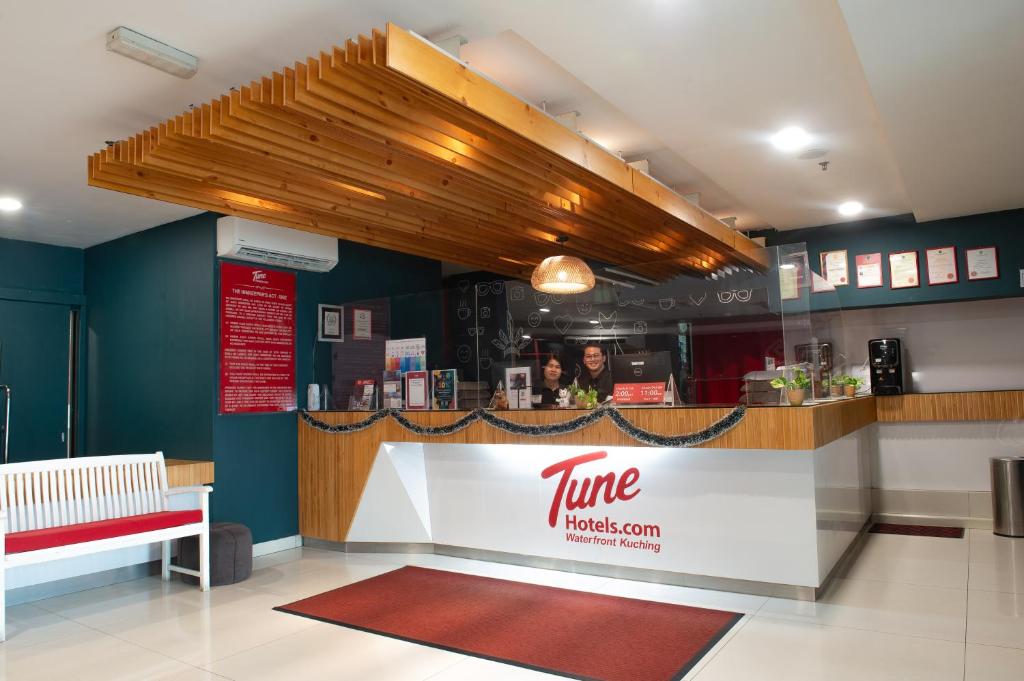 Tune Hotel - Waterfront Kuching photo 4