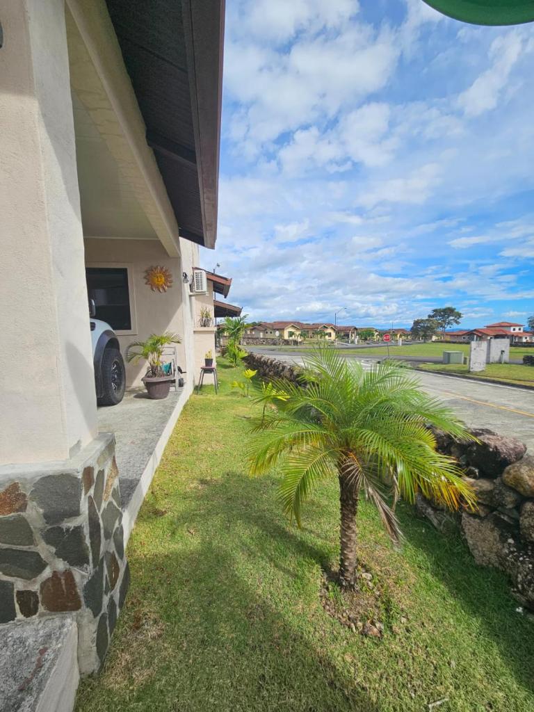 Duplex 22q Los Molinos,Boquete photo 1