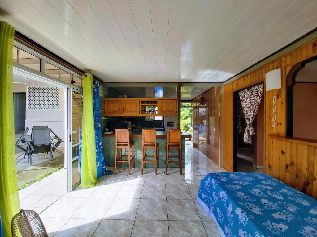 Studio Poe 1 Room Fare Tepua Lodge