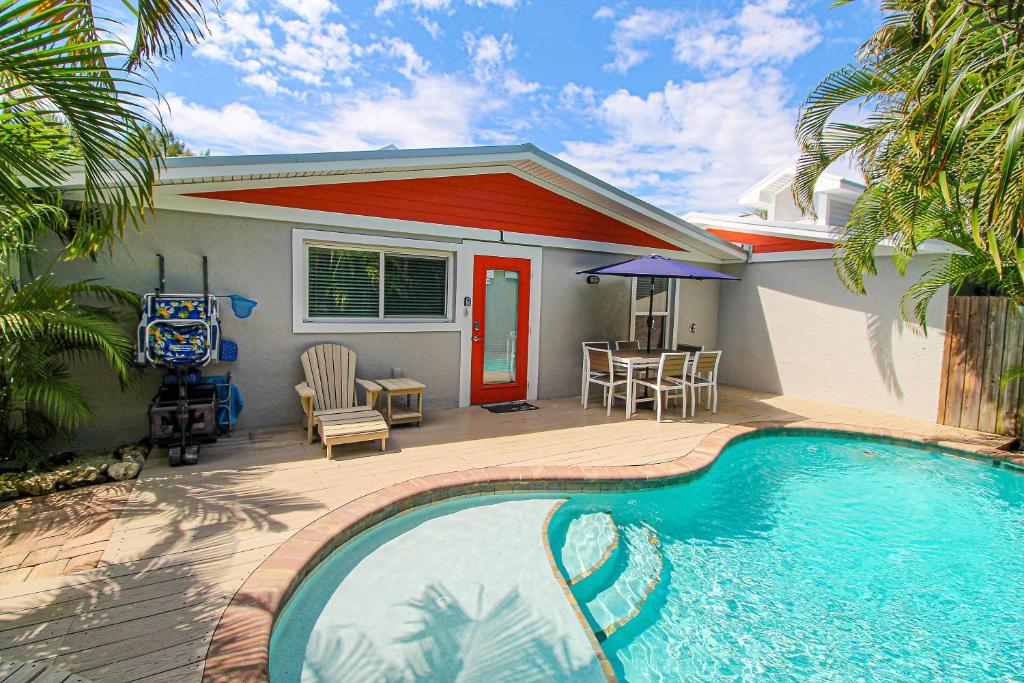 Coconut Cottage #1 image