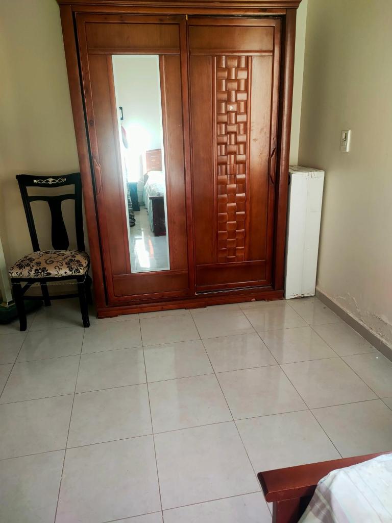 Private Room with private bathroom in a cozy Apt. And shared area photo 3