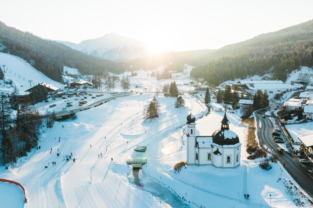 HENRI Country House Seefeld photo 4