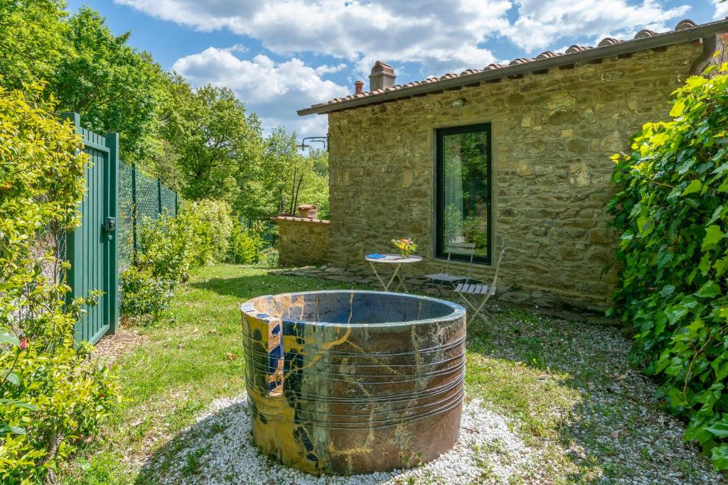 La Casa Nel Bosco D'arte- Greve in Chianti, holiday house with private garden photo 1